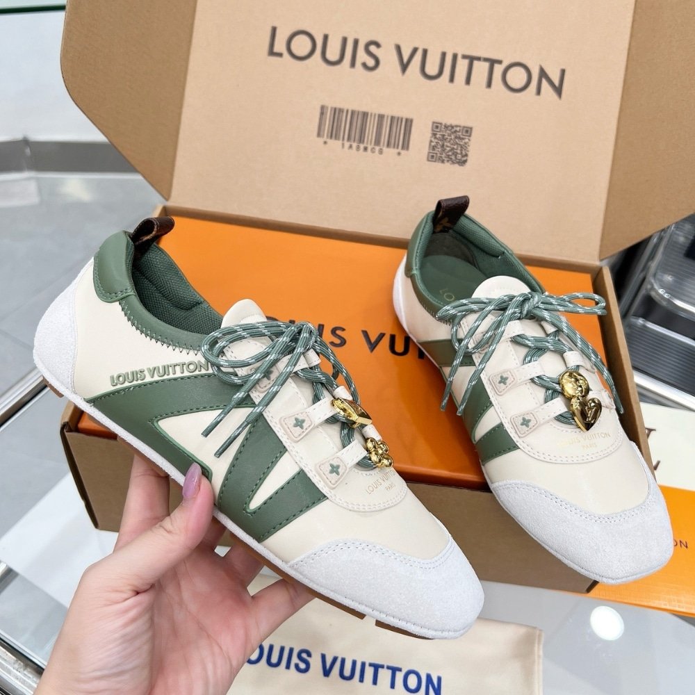 L0vis Vvtt0n Lv Sneakerina Light Green