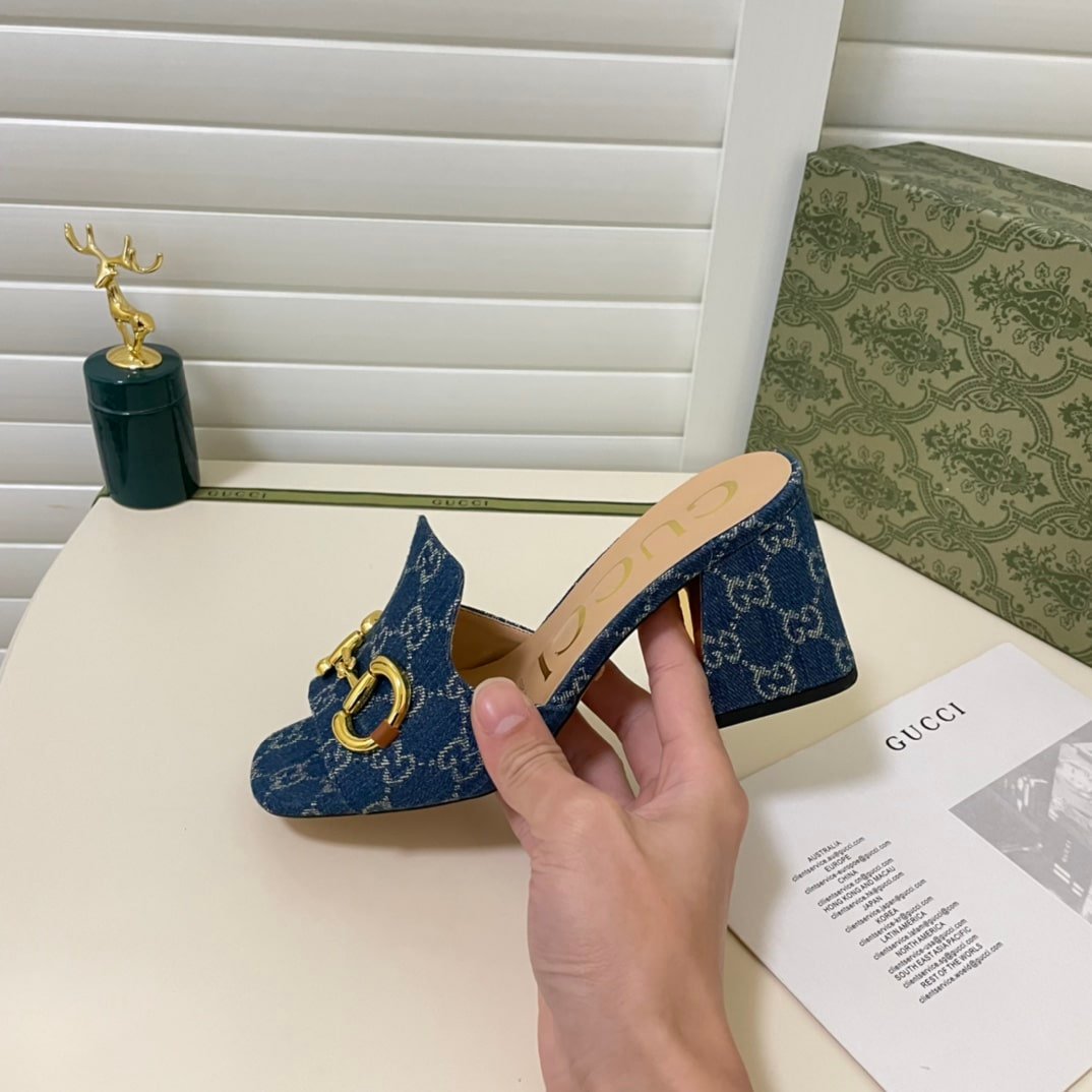 Gvc*1 Women’S Slide Monogram Sandal With Horsebit Blue