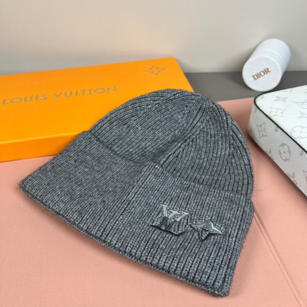 L0vis Vvtt0n Lv Dual Beanie Gray M79140