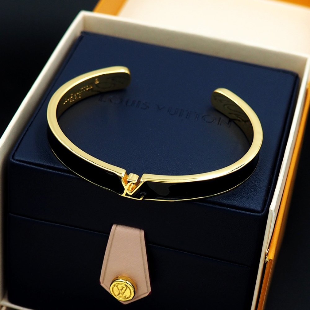 L0vis Vvtt0n Lv Initiales Bracelet Black M1729M