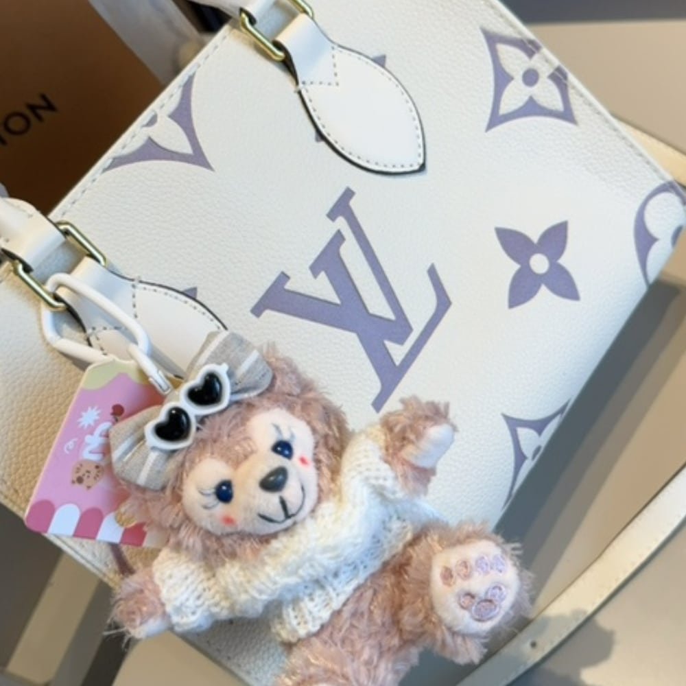 L0vis Vvtt0n Onthego PM Dove White 25Cm