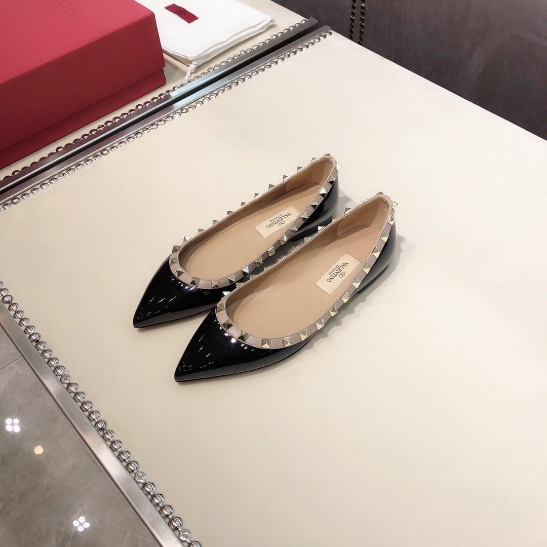 Va1e*ntin0 Patent Rockstud Ballet Flat Black 5W2S0403Vnw N91