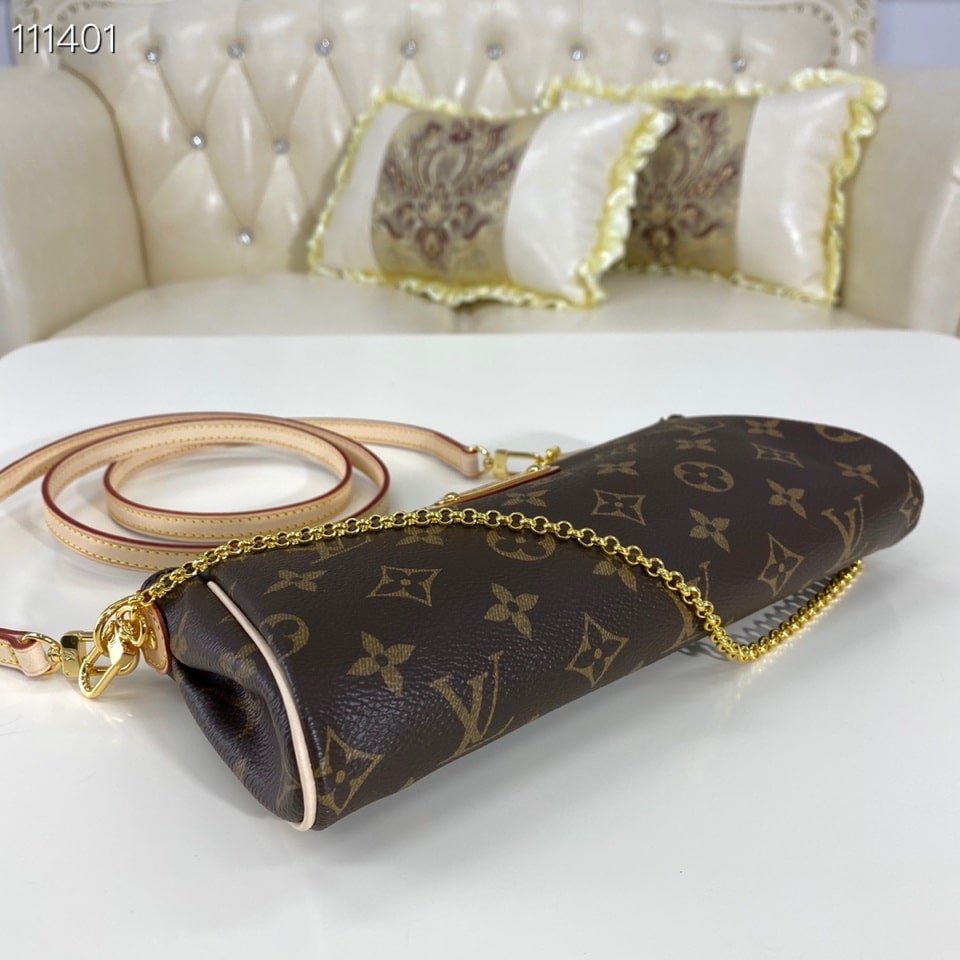 L0vis Vvtt0n Pochette Eva Monogram Canvas Brown 25Cm