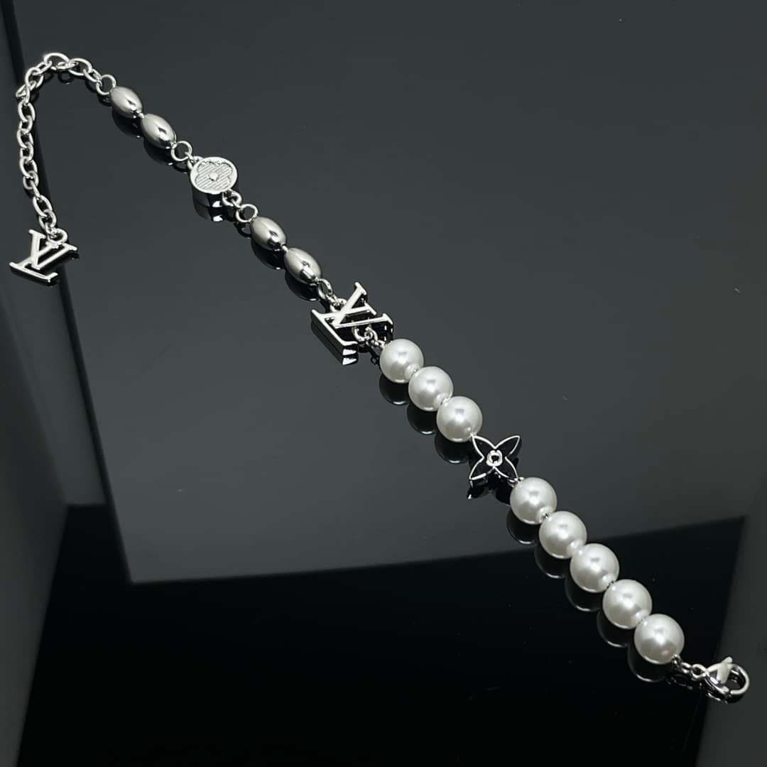 L0vis Vvtt0n Pearls Fusion Bracelet Silver M1556A