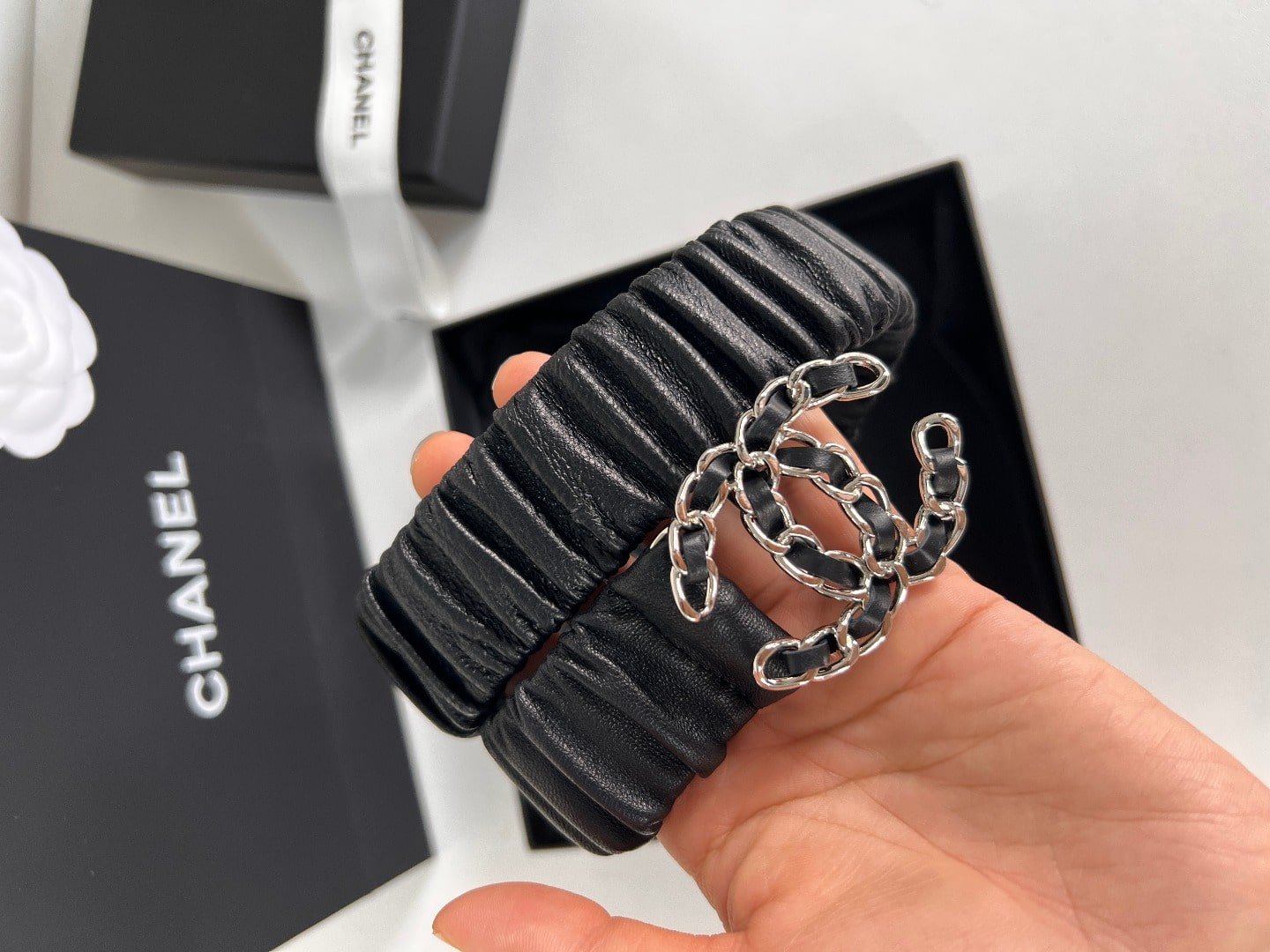 Ch**el Cc Elastic Belt Leather With Silver Metal 30Mm