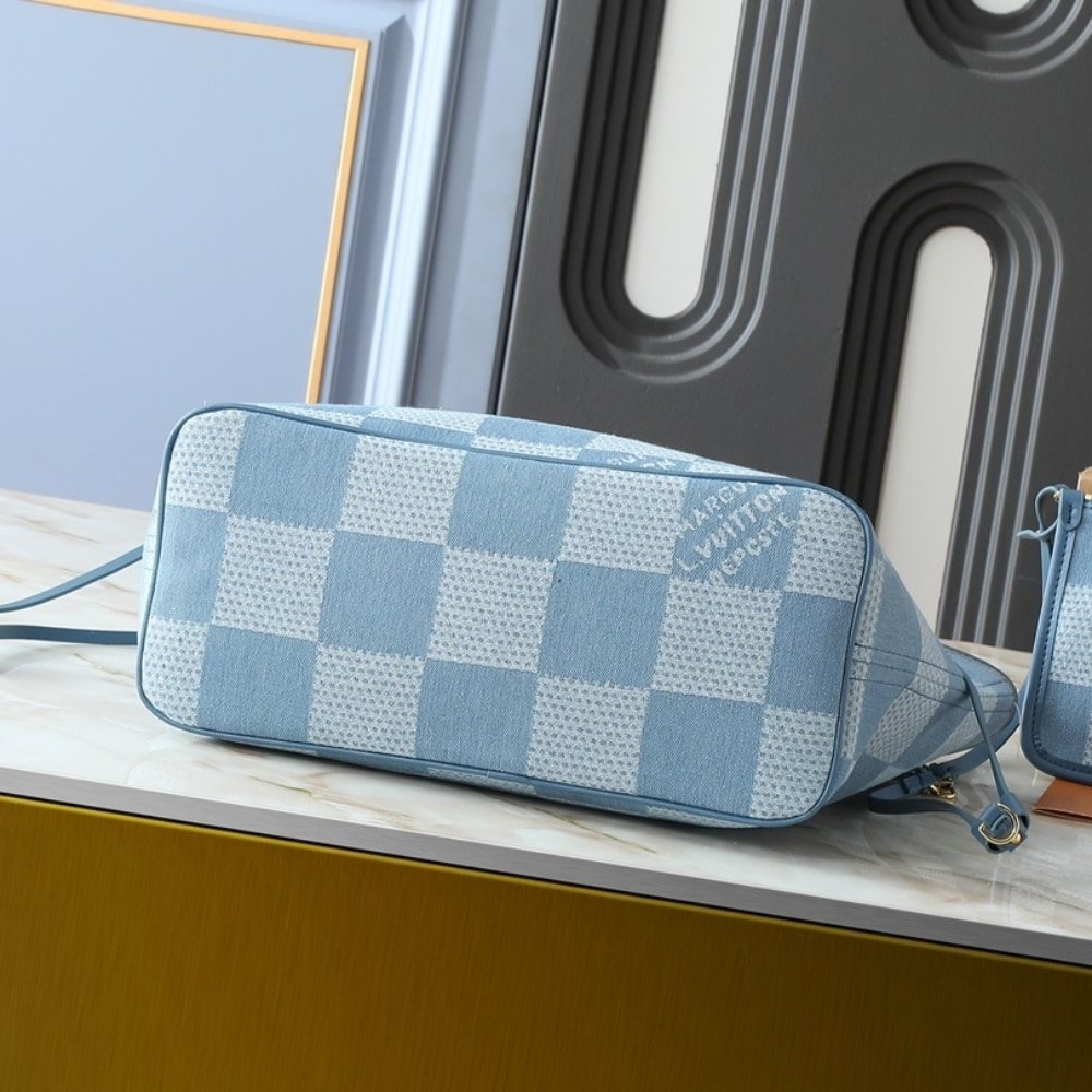 L0vis Vvtt0n Nevereverfull Denim Blue 31Cm N00198