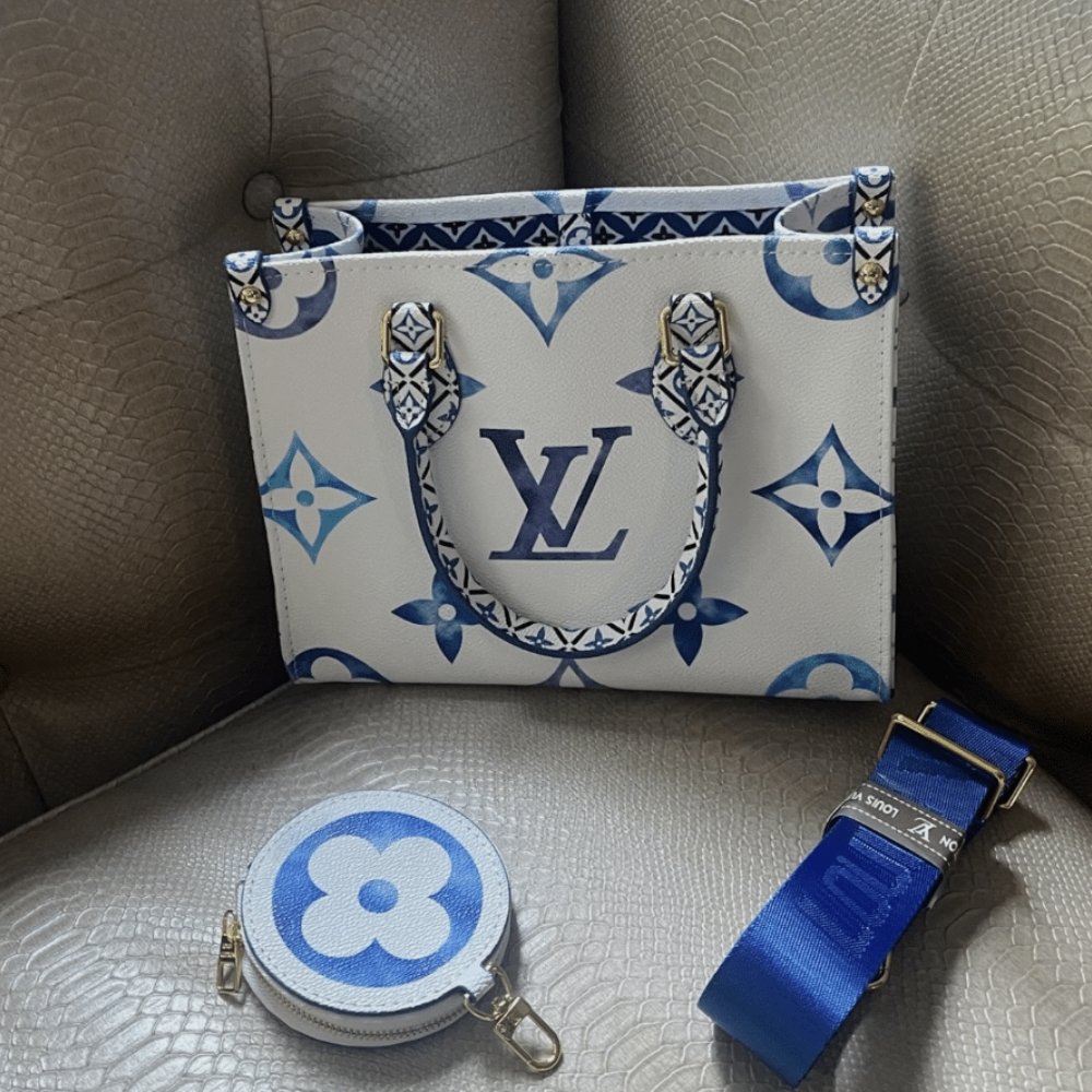 L0vis Vvtt0n Onthego PM By The Pool Bag Blue 25Cm