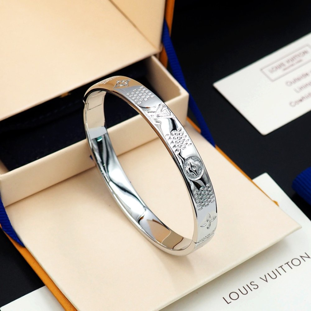 L0vis Vvtt0n Damier Staples Bangle Bracelet Silver M1387L