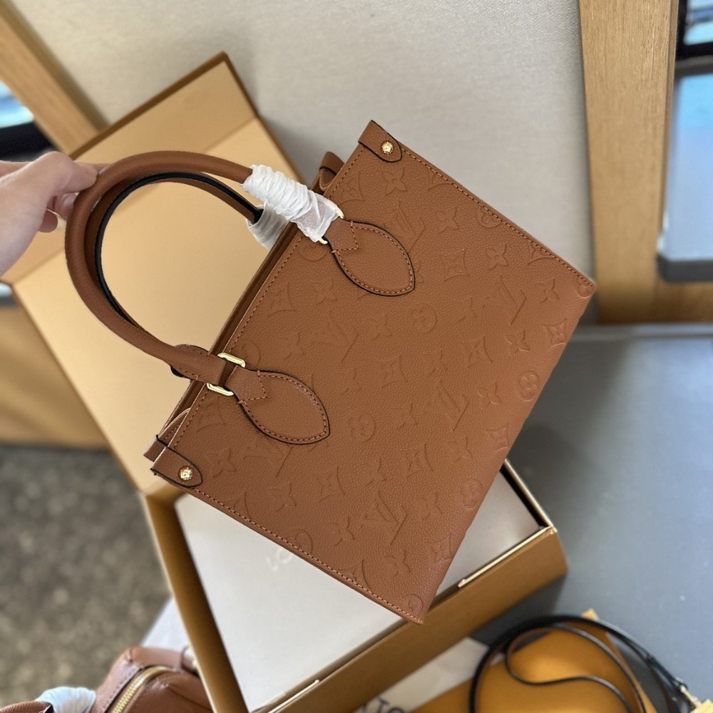 L0vis Vvtt0n Onthego MM Monogram Empreinte Cognac 35Cm M12775