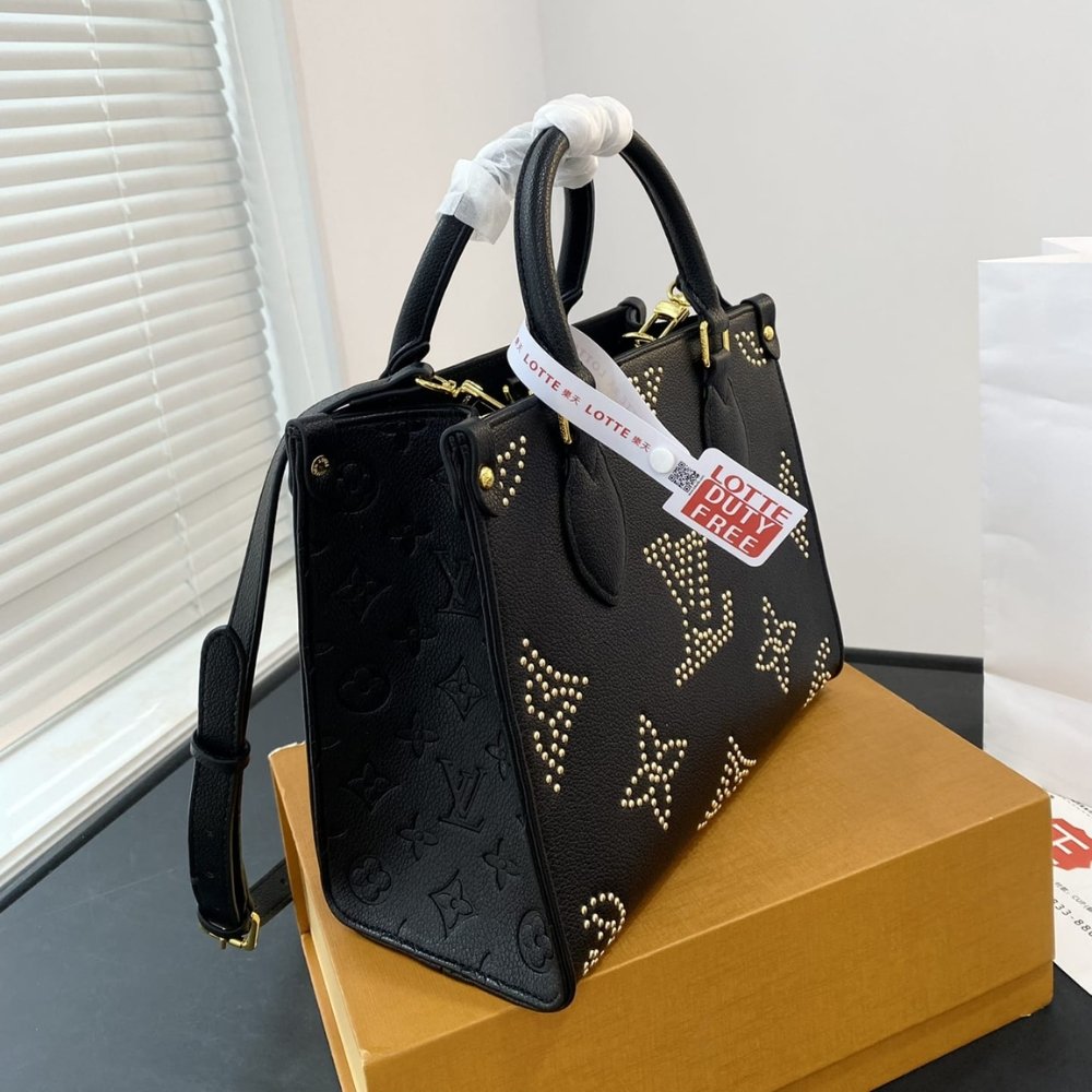 L0vis Vvtt0n Onthego PM Black 25Cm M46733