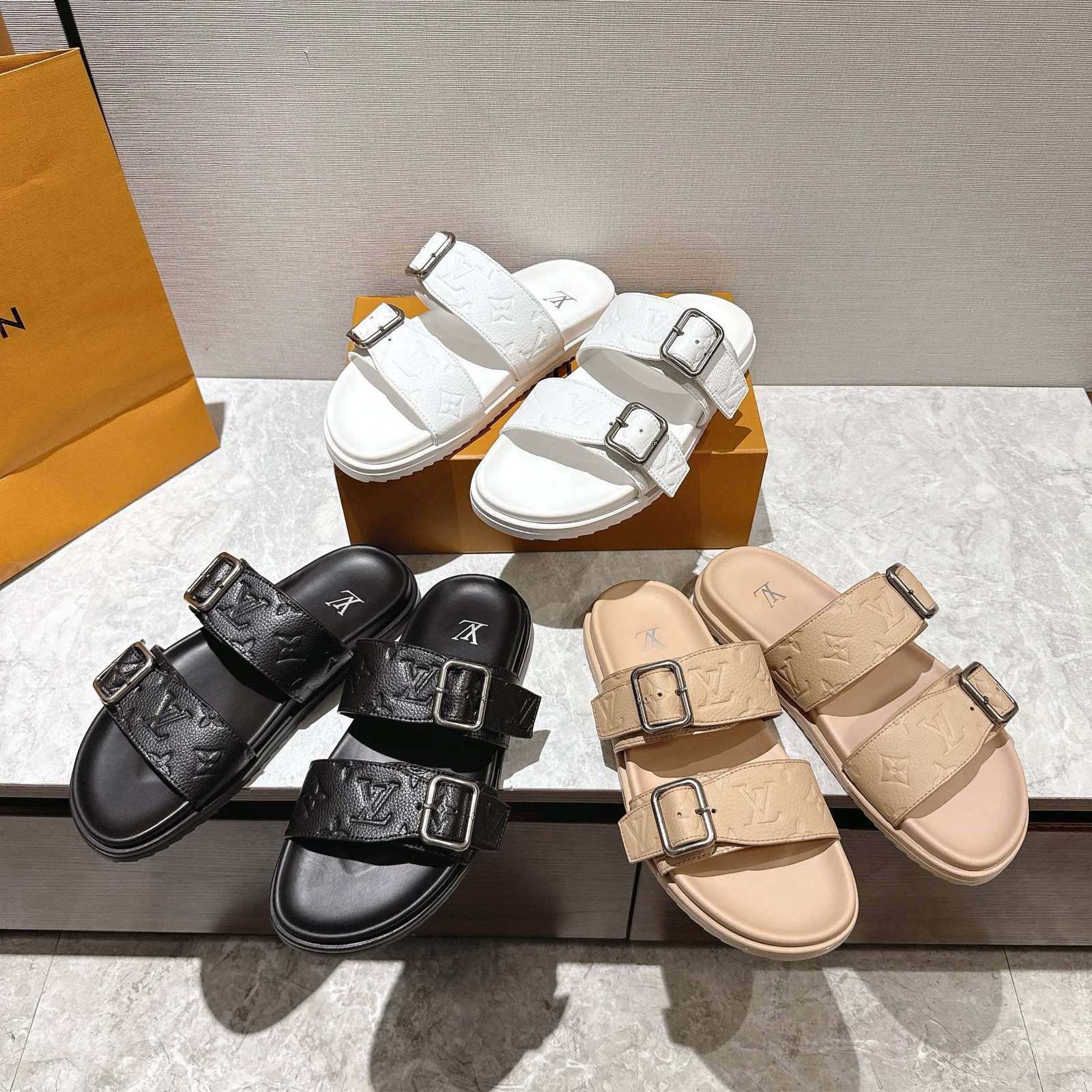 L0vis Vvtt0n LV Venice Mule White 1AHSIX
