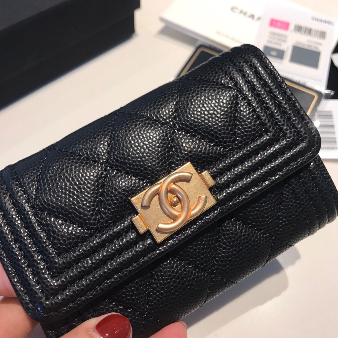 Ch**el Boy Flap Card Holder Black 11Cm A80603 Y07659 94305