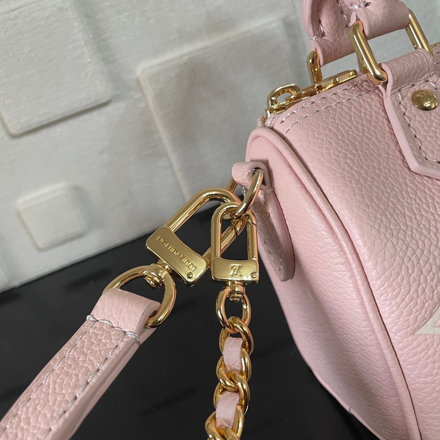 [S*per Vip 1:1] L0vis Vvtt0n Nano Speedy Pink 16Cm M14226