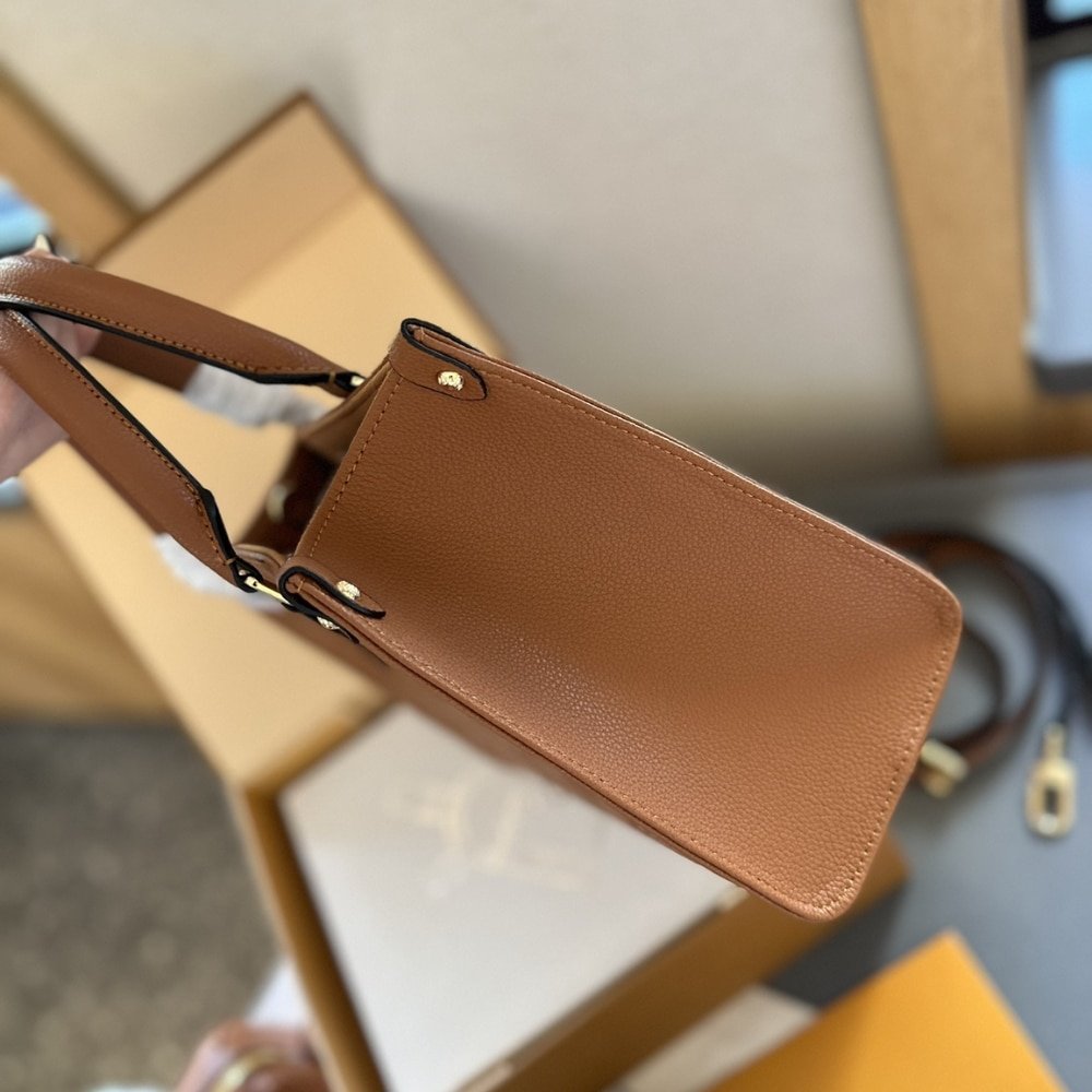L0vis Vvtt0n Onthego MM Monogram Empreinte Cognac 35Cm M12775