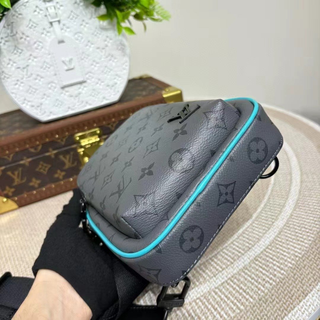[S*per Vip 1:1] L0vis Vvtt0n Avenue Slingbag PM Monogram Eclipse Revers Turquoise 20Cm M11703