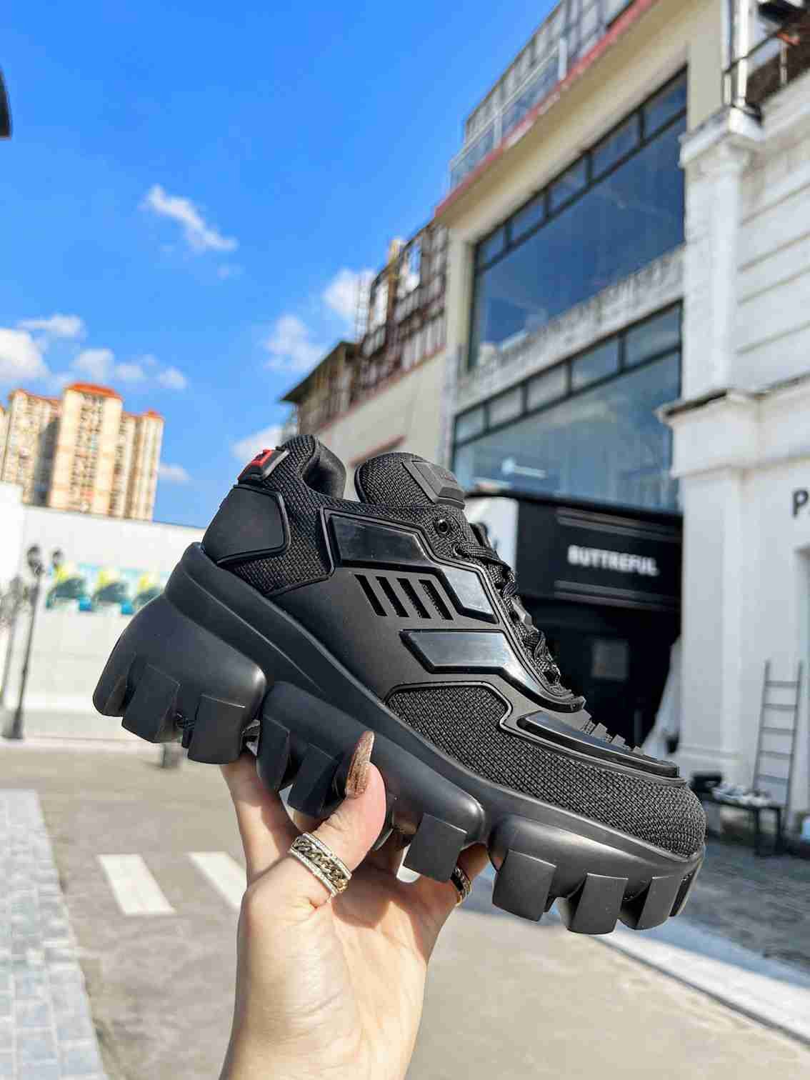 Pra*a Cloudbust Thunder Sneakers Black 1E819L3Kr2F0002F050