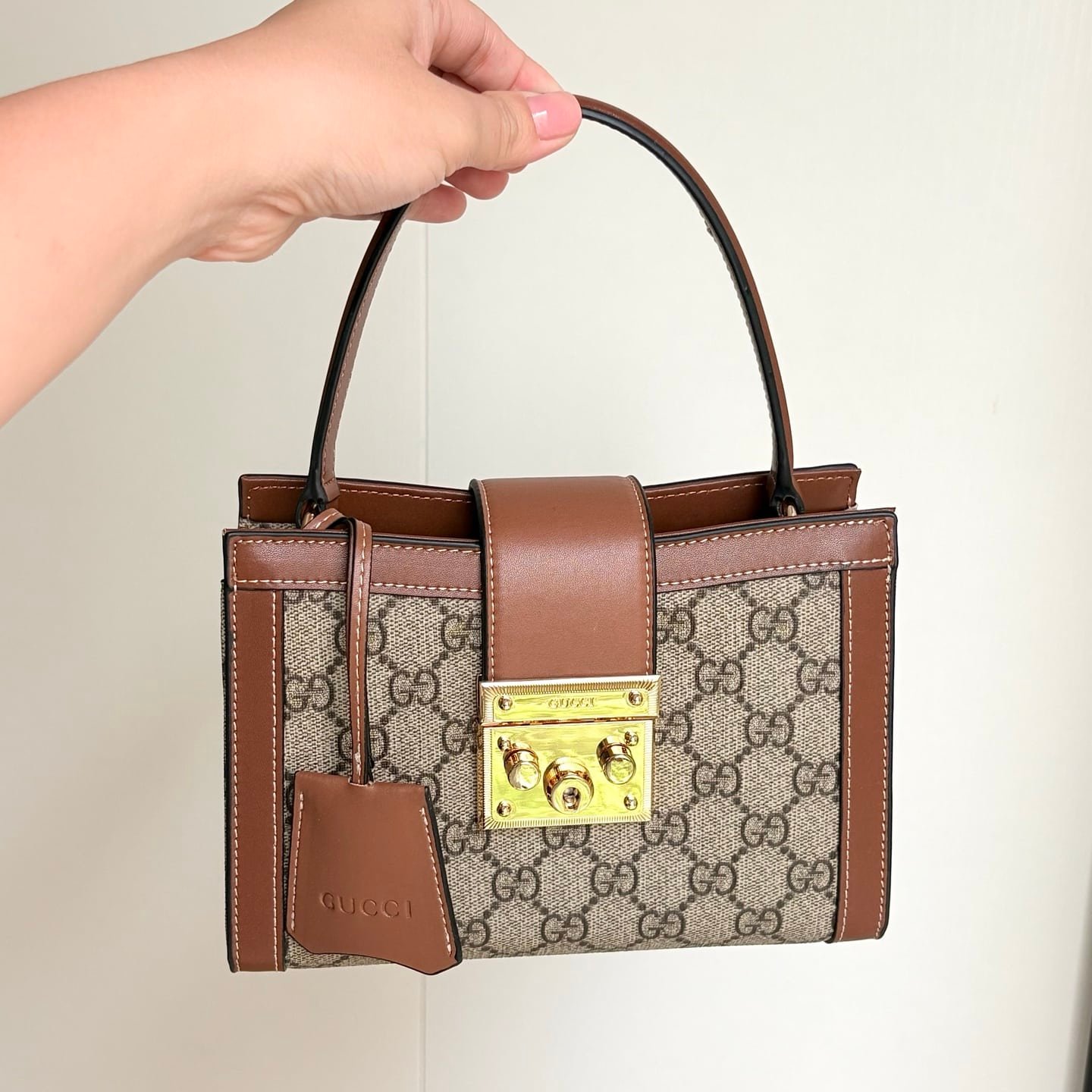 Gvc*1 Padlock Small Top Handle Bag Beige And Dark Brown 20Cm ‎‎841653 Fad6L 9758