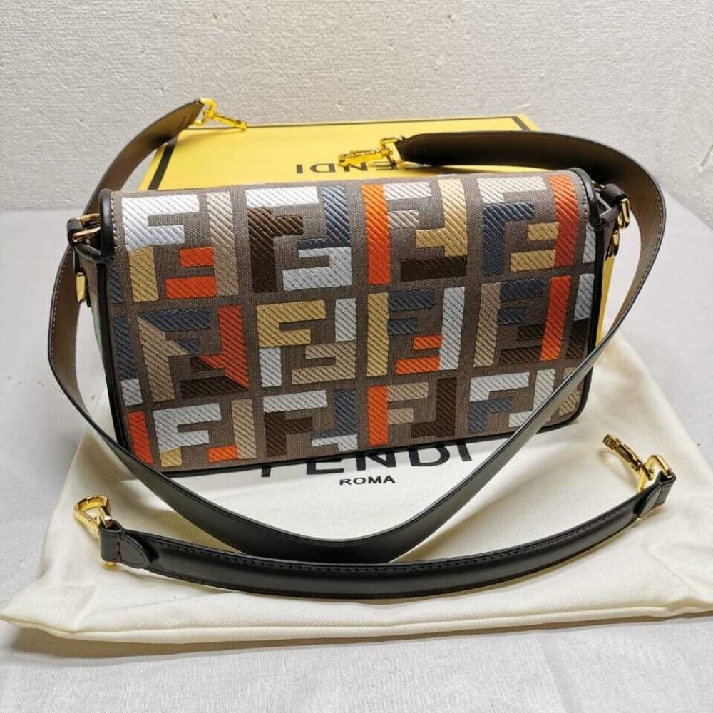 F**di Baguette Multicolor Canvas Bag With Ff Embroidery 25Cm 8Br600Anh4F1Mql
