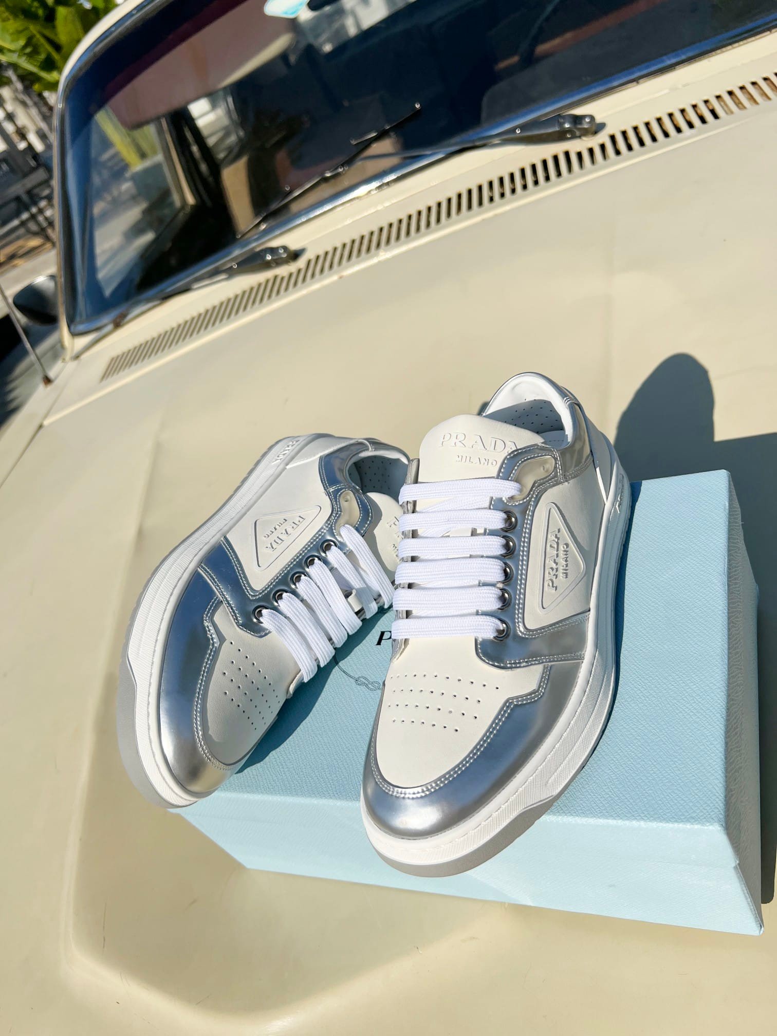 Pra*a District Leather Sneakers White Sliver 1E790M 3Lj6 F0J36