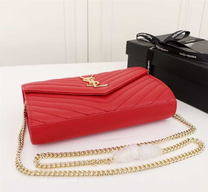 Sa1nt Lau*nt Cassandre Matelassé Envelope In Grain De Poudre Embossed Leather Red 22Cm 695108Bow016008