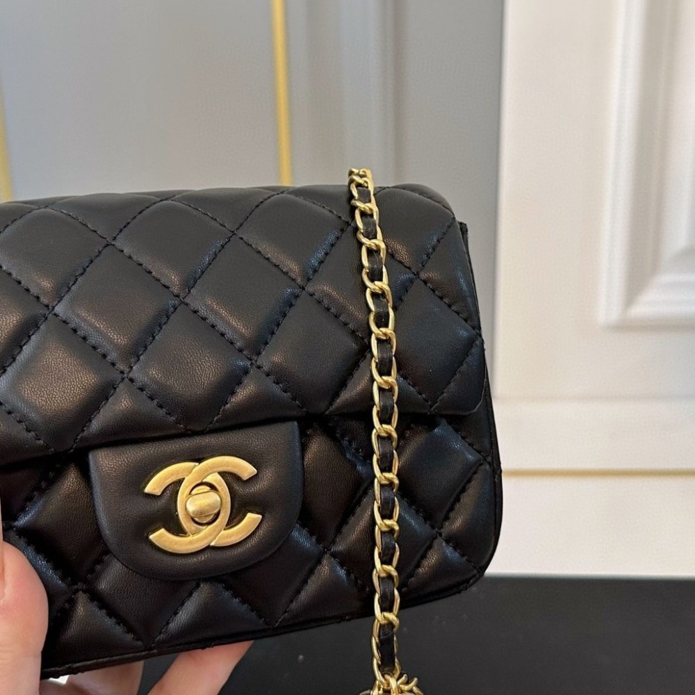 Ch**el Classic Mini Crossbody Bag Black 16Cm