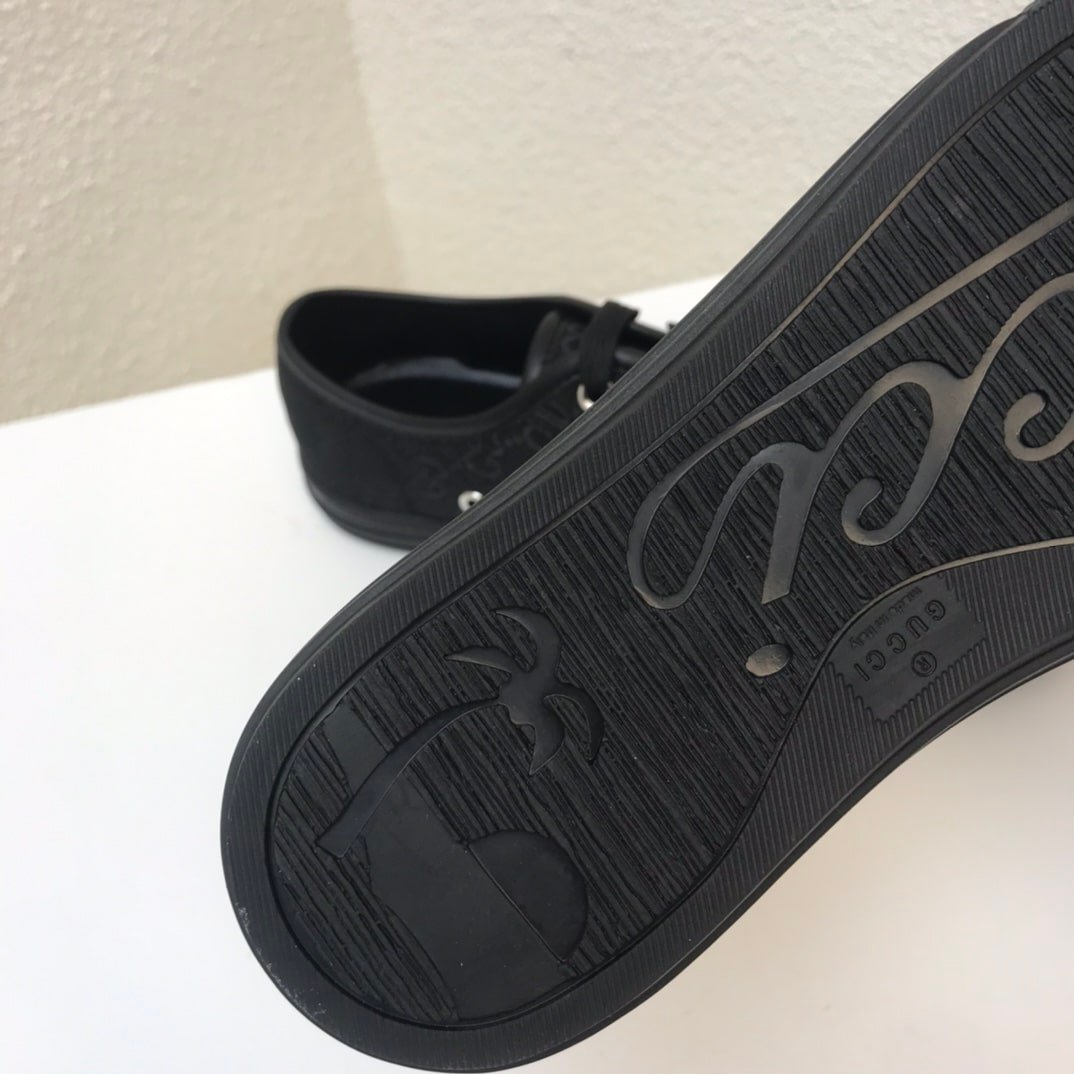 Gvc*1 Women’S Leather Top Sneaker Black