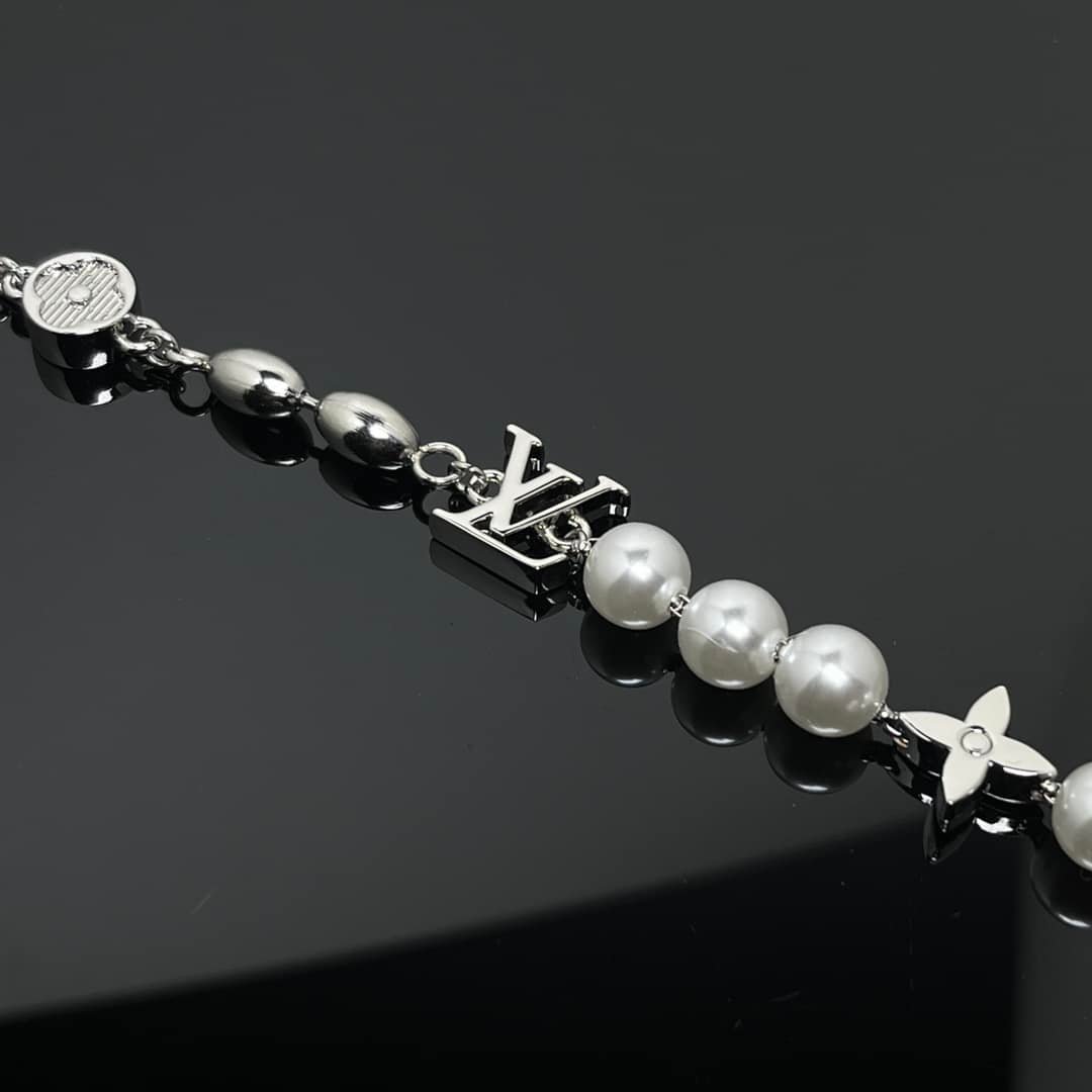 L0vis Vvtt0n Pearls Fusion Bracelet Silver M1556A