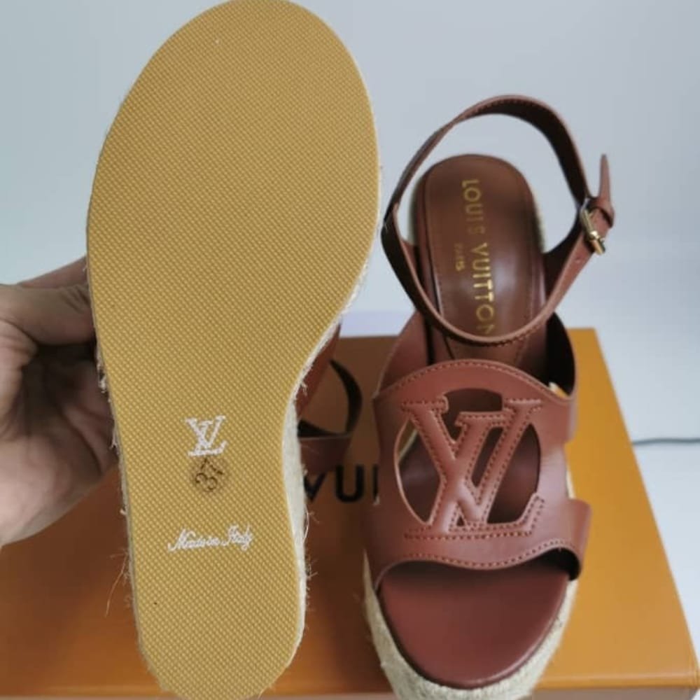 L0vis Vvtt0n Lv Isola Wedge Sandal Cognac 1Aci7N