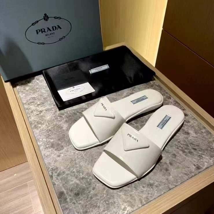 Pra*a Brushed Leather Slide In White