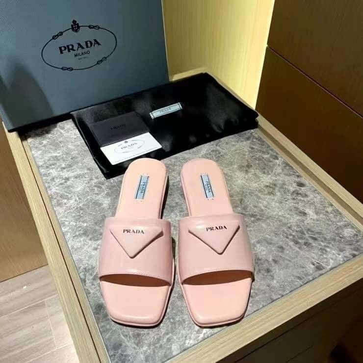 Pra*a Brushed Leather Slide In Pink