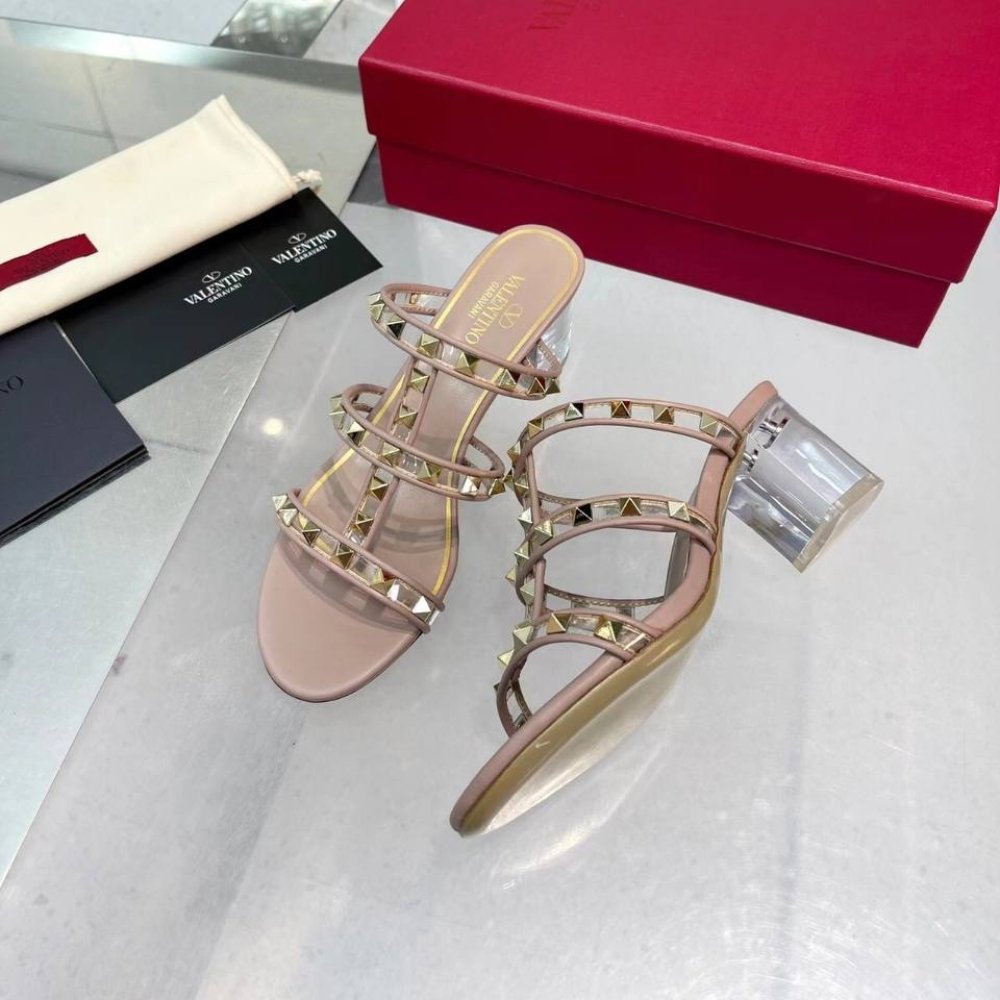 Va1e*ntin0 Garavani Rockstud Slider Sandal In Beige 2W0S0C47Ngu V6L