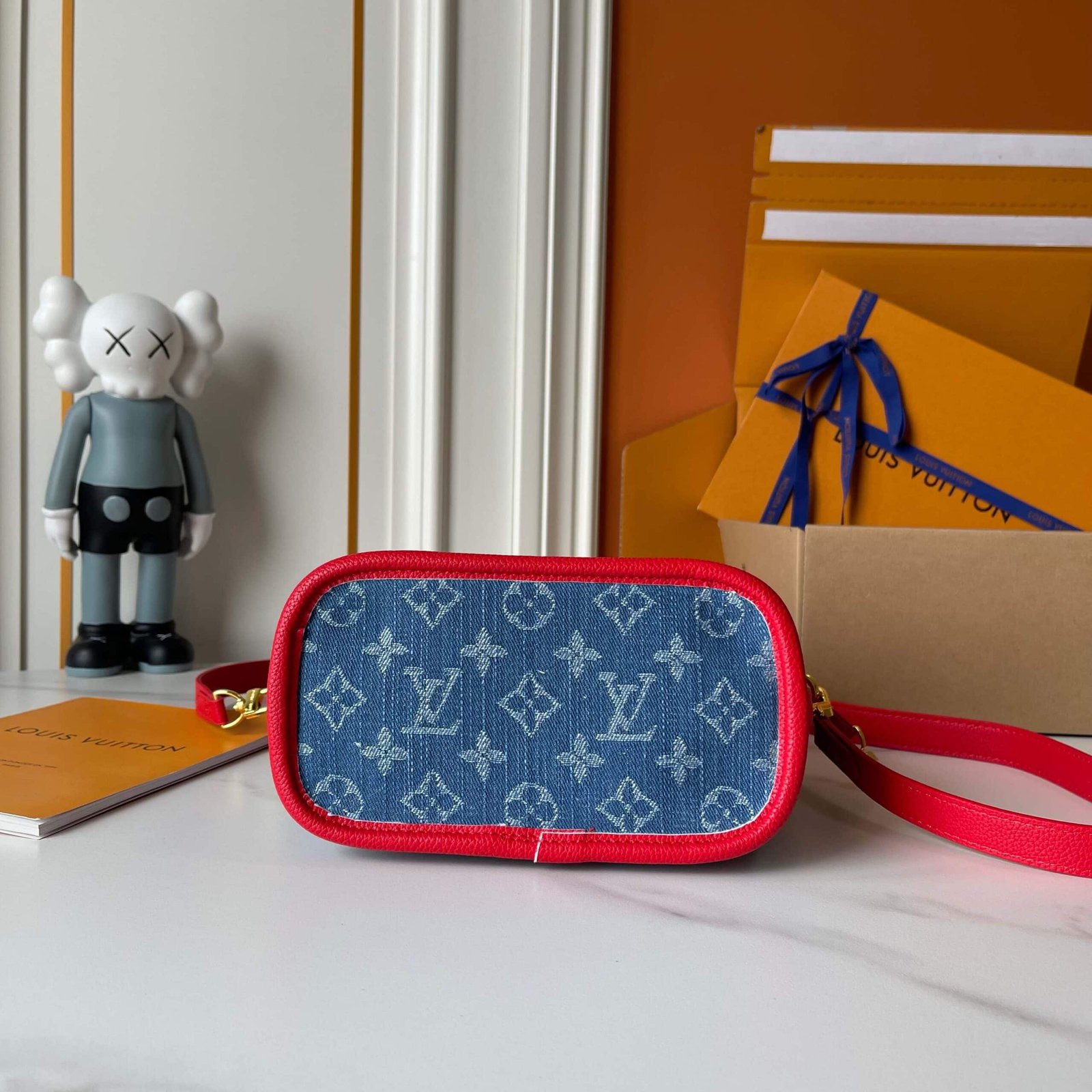 L0vis Vvtt0n X Takashi Murakami Neverfull Inside Out BB Denim Blue 26Cm M14997