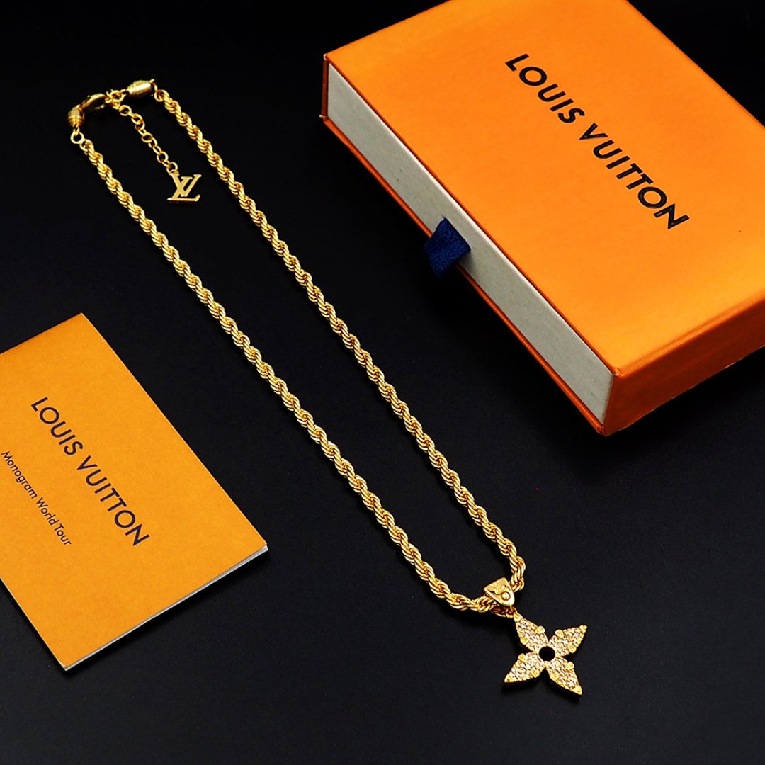 L0vis Vvtt0n Lv Rope Pendant Necklace Gold M01751