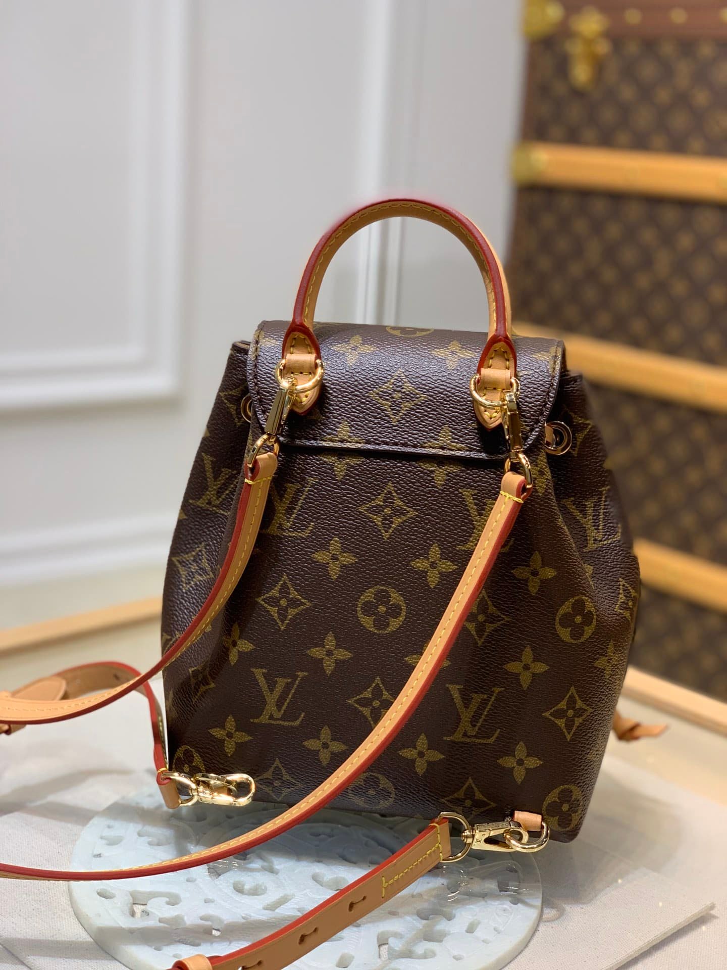 L0vis Vvtt0n Montsouris Bb 33Cm M45502