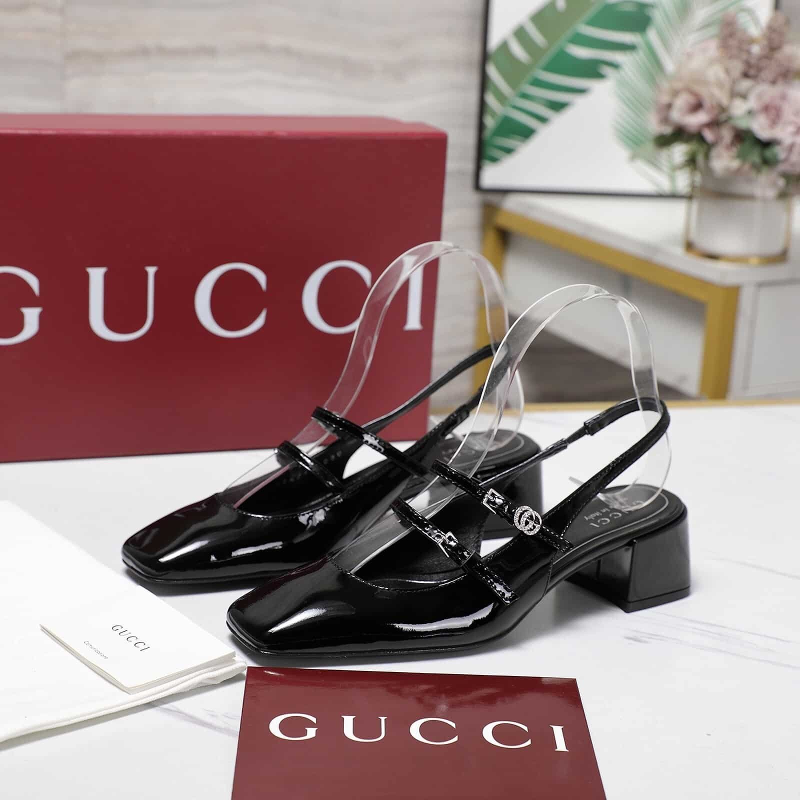 Gvc*1 Women Pump With Double G Black Leather 832474 Bnc80 1000