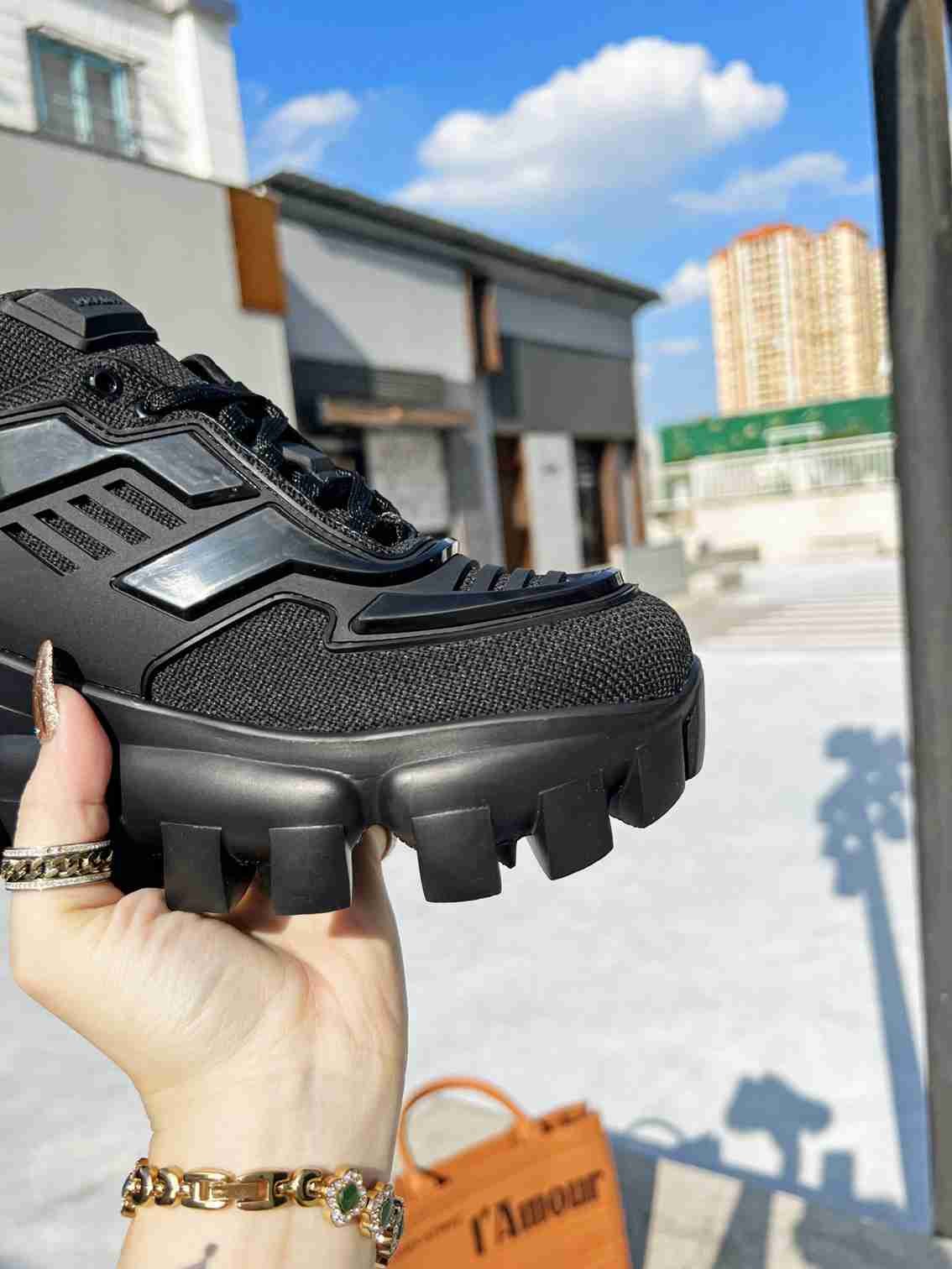 Pra*a Cloudbust Thunder Sneakers Black 1E819L3Kr2F0002F050