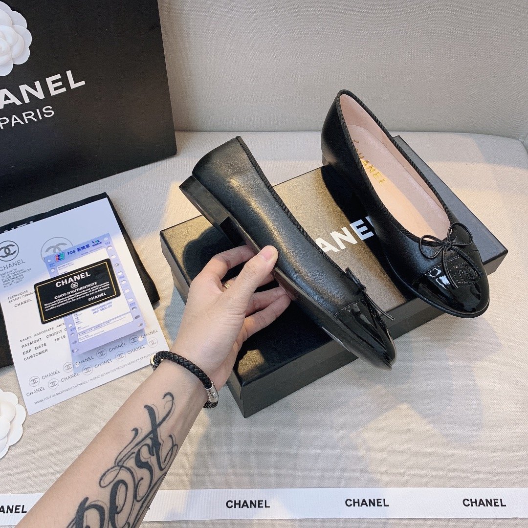 Ch**el Ballet Flats Black G02819 Y01552 94305