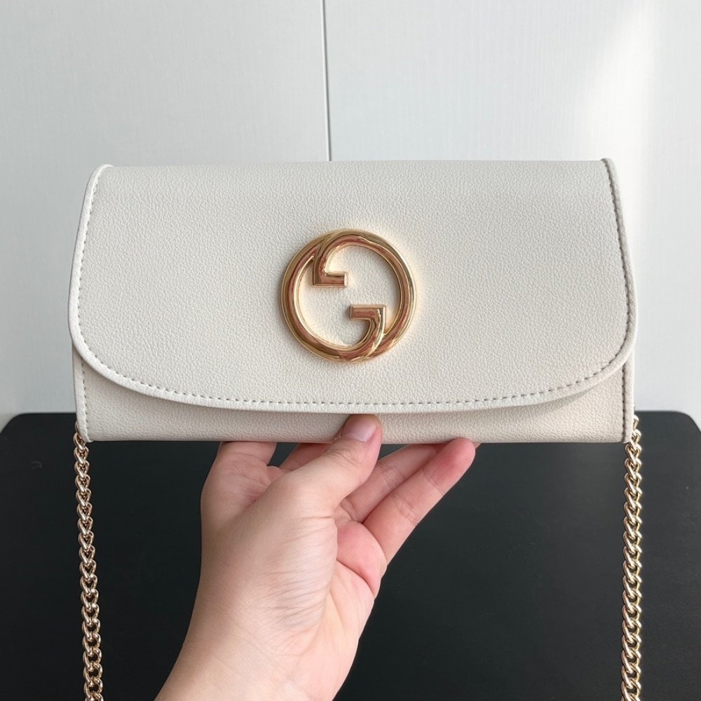 Gvc*1 Blondie Continental Chain Wallet White 21Cm