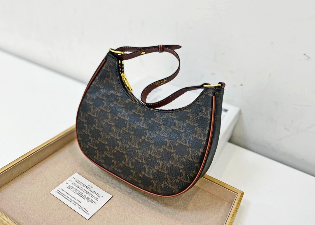 Ce1i*e Ava Bag In Triomphe Canvas And Calfskin Tan 193952Bzj04Lu