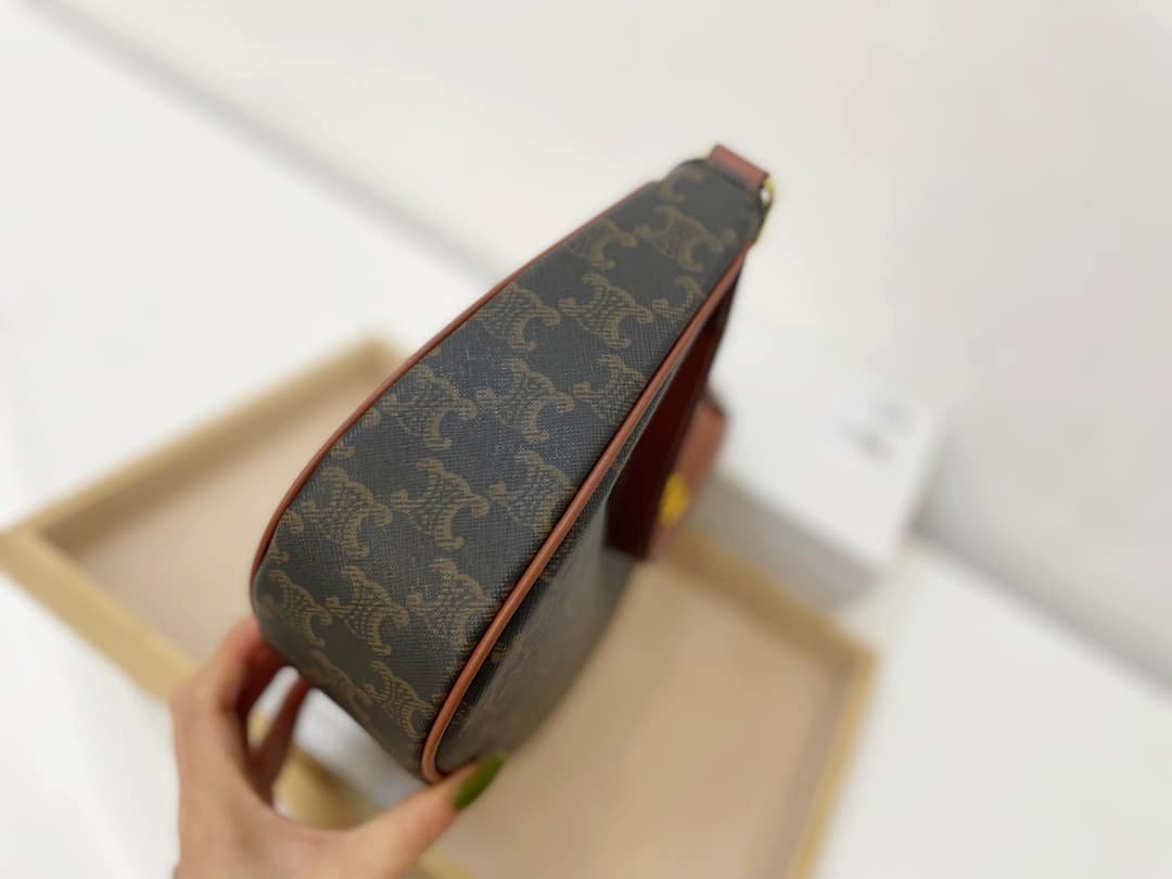 Ce1i*e Ava Bag In Triomphe Canvas And Calfskin Tan 193952Bzj04Lu