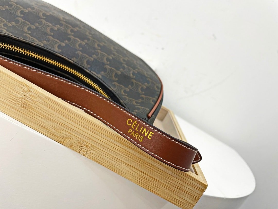 Ce1i*e Ava Bag In Triomphe Canvas And Calfskin Tan 193952Bzj04Lu