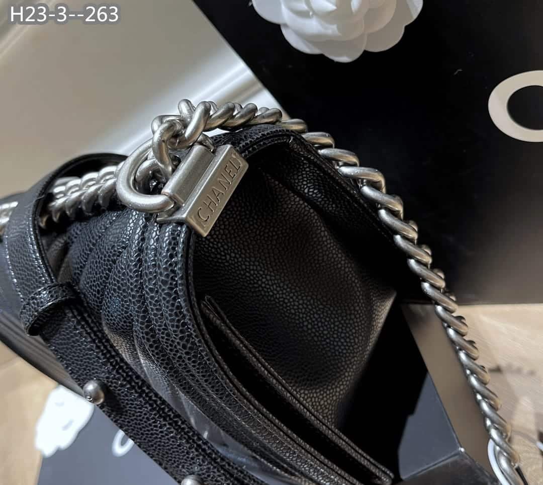 Ch**el Boy Caviar Chevron Quilted Flap Bag Black 25Cm
