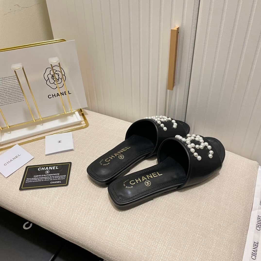 Ch**el Cc Pearl Slippers Black