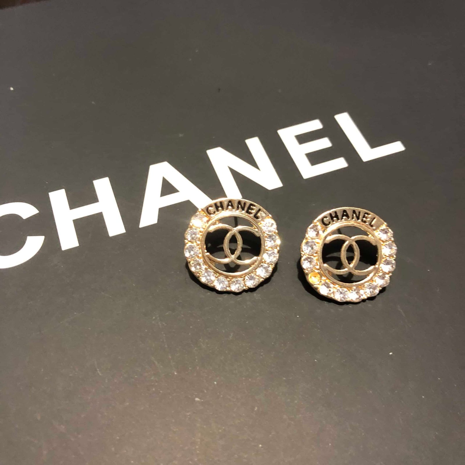 Ch**el Cc Earrings Gold
