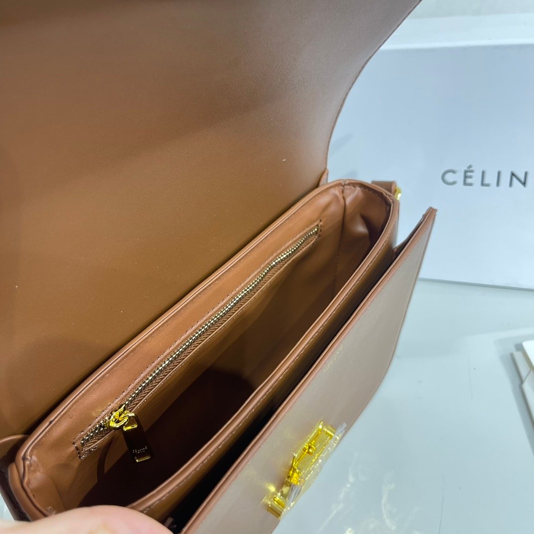 Ce1i*e Teen Triomphe Bag In Shiny Calfskin Brown 18Cm