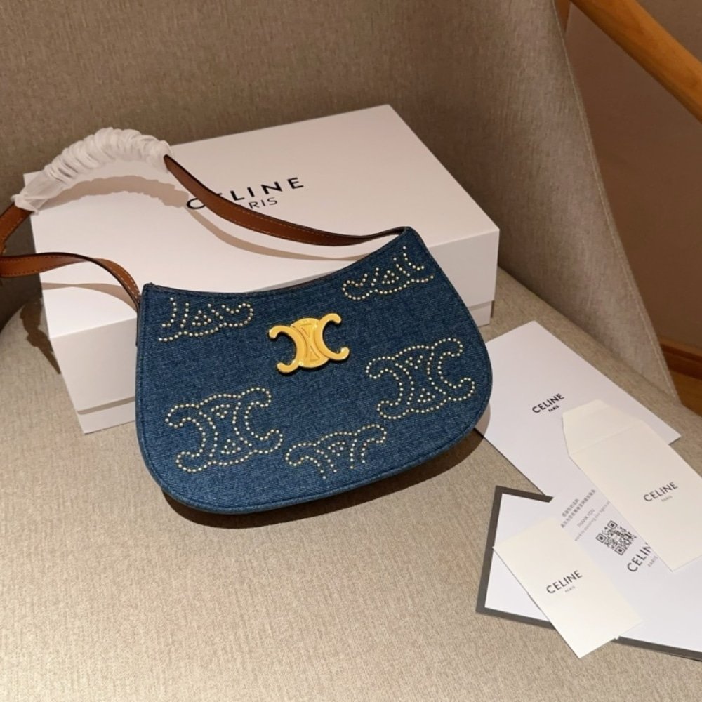 Ce1i*e Medium Tilly Bag With Triomphe Studs And Calfskin Denim 22Cm