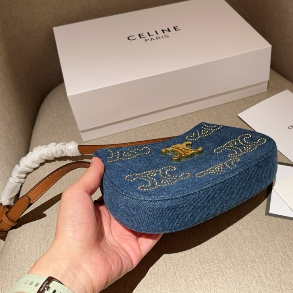 Ce1i*e Medium Tilly Bag With Triomphe Studs And Calfskin Denim 22Cm