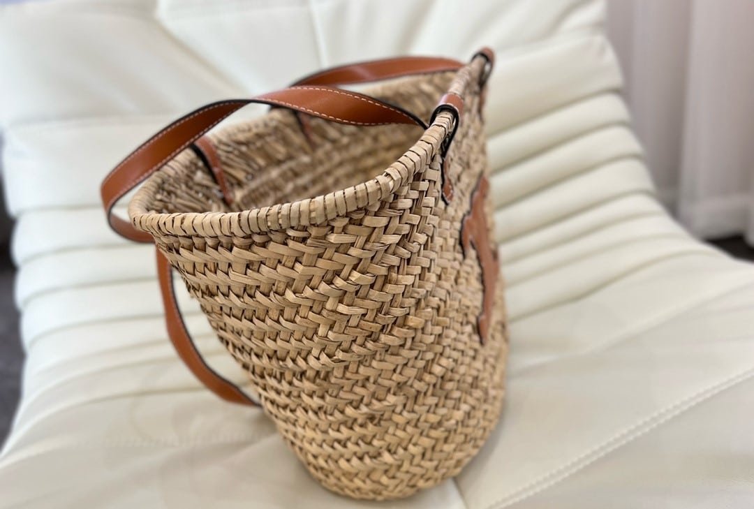 Ce1i*e Large Triomphe Classic Pannier In Raffia Calfskin Tan 42Cm 192622Cgg 04Lu