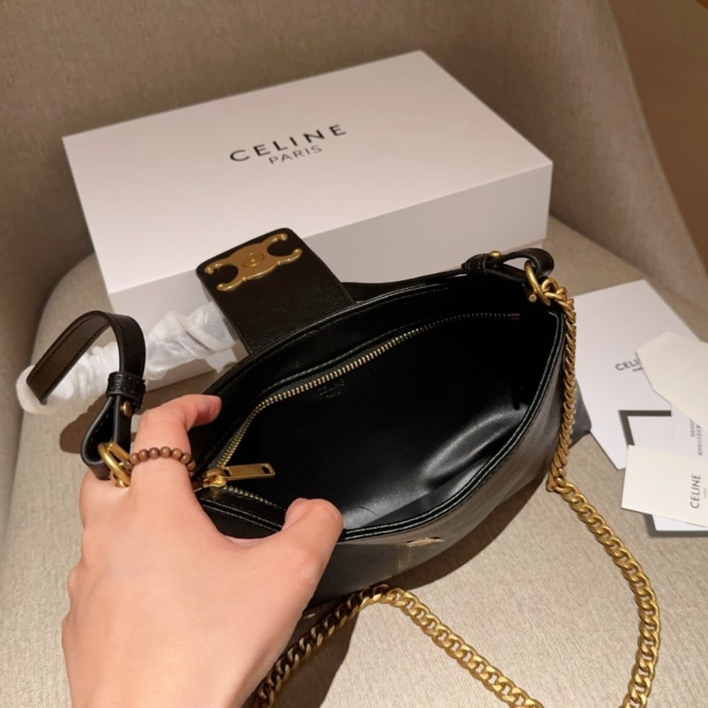 Ce1i*e Wiltern Clutch Triomphe Soft In Smooth Black 30Cm