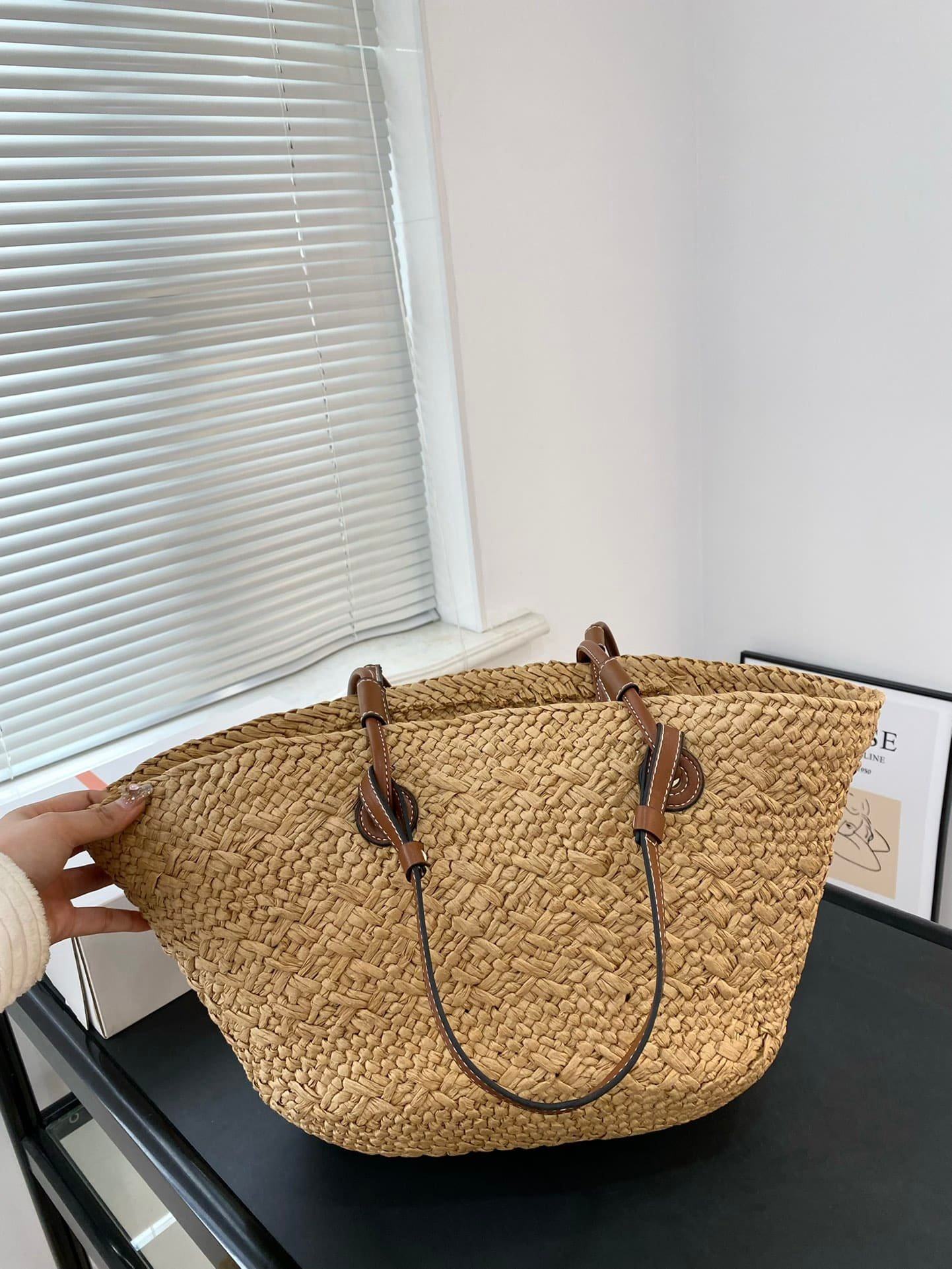 Ce1i*e Triomphe Panier In Raffia And Calfskin Tan 31Cm